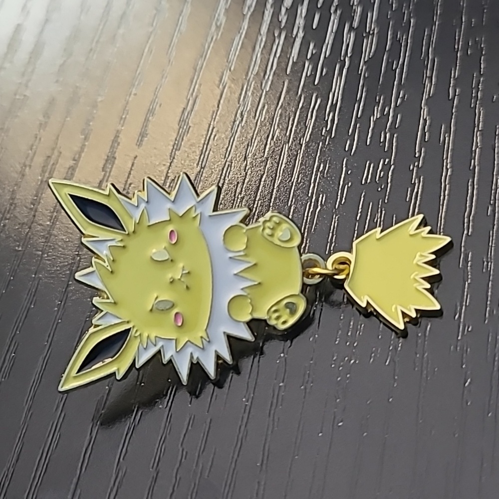 Pokemon Jolteon Pin